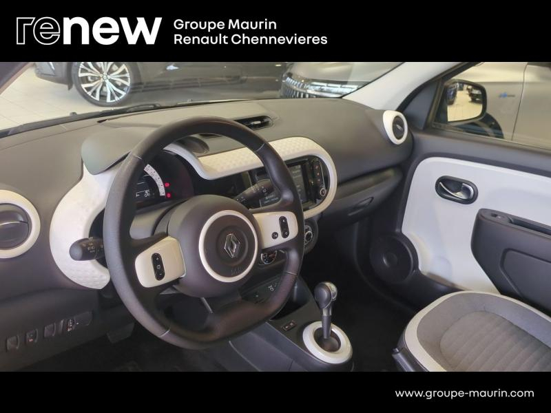 Photo 18 de l’annonce de RENAULT Twingo d’occasion à vendre à CHENNEVIÈRES-SUR-MARNE
