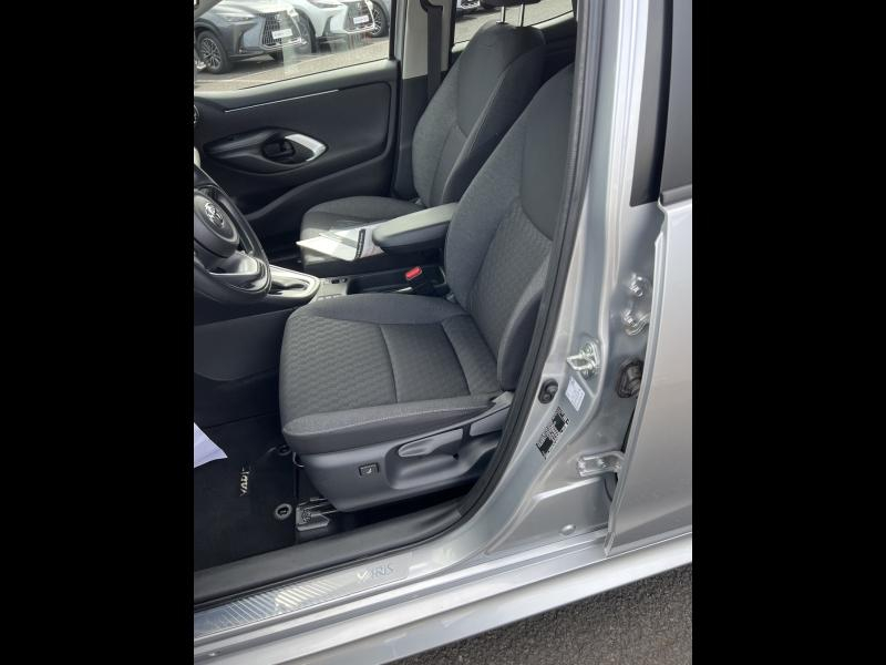 Photo 11 de l’annonce de TOYOTA Yaris d’occasion à vendre à AUBIÈRE