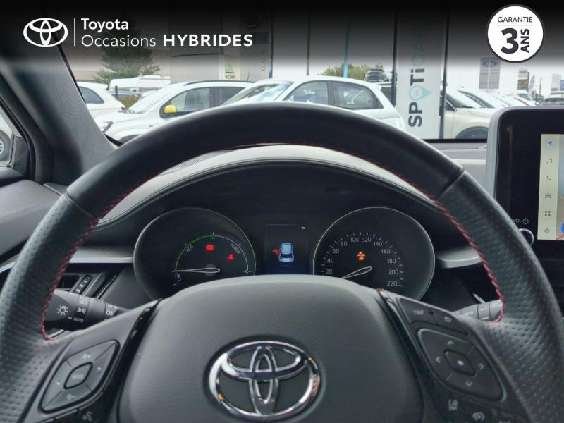Photo 13 de l’annonce de TOYOTA C-HR d’occasion à vendre à CHARMEIL