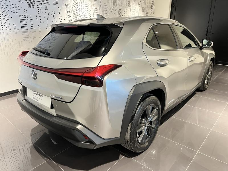 group.seo.links.detann.title Photo 4 de l’annonce de LEXUS UX d’occasion à vendre à LATTES