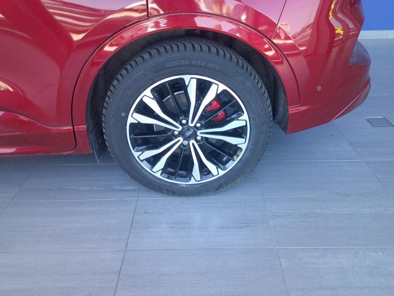 group.seo.links.detann.title Photo 9 de l’annonce de FORD Kuga d’occasion à vendre à PERPIGNAN