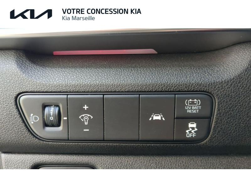 Photo 19 de l’annonce de KIA Niro d’occasion à vendre à MARSEILLE