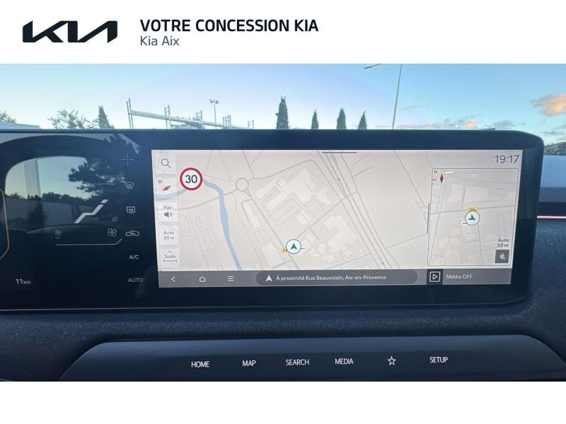 Photo 10 de l’annonce de KIA Carens d’occasion à vendre à AIX-EN-PROVENCE