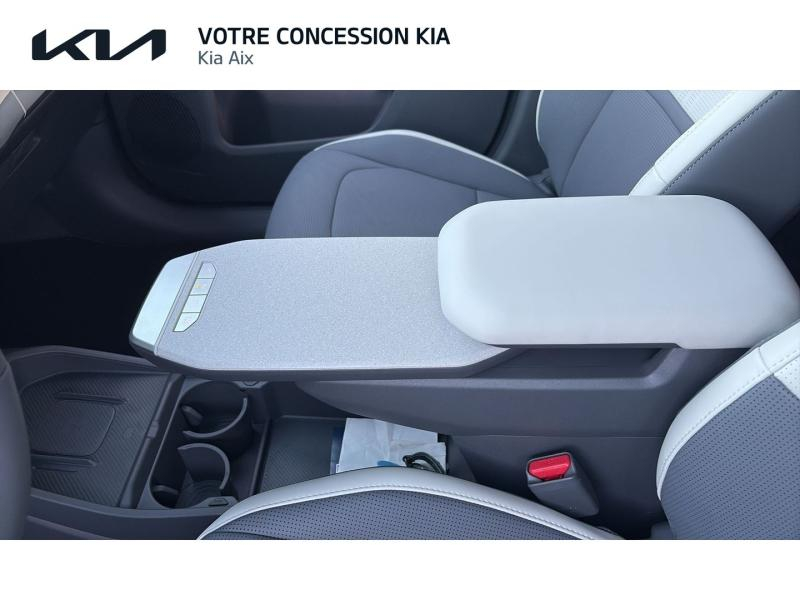 Photo 18 de l’annonce de KIA Carens d’occasion à vendre à AIX-EN-PROVENCE