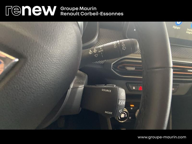 Photo 15 de l’annonce de DACIA Sandero d’occasion à vendre à CORBEIL-ESSONNES
