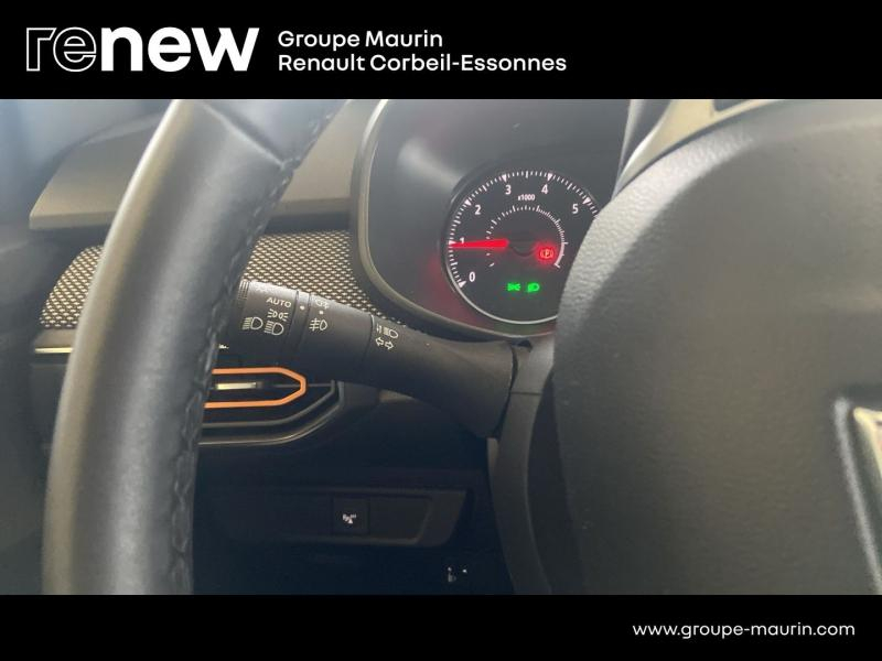 Photo 16 de l’annonce de DACIA Sandero d’occasion à vendre à CORBEIL-ESSONNES