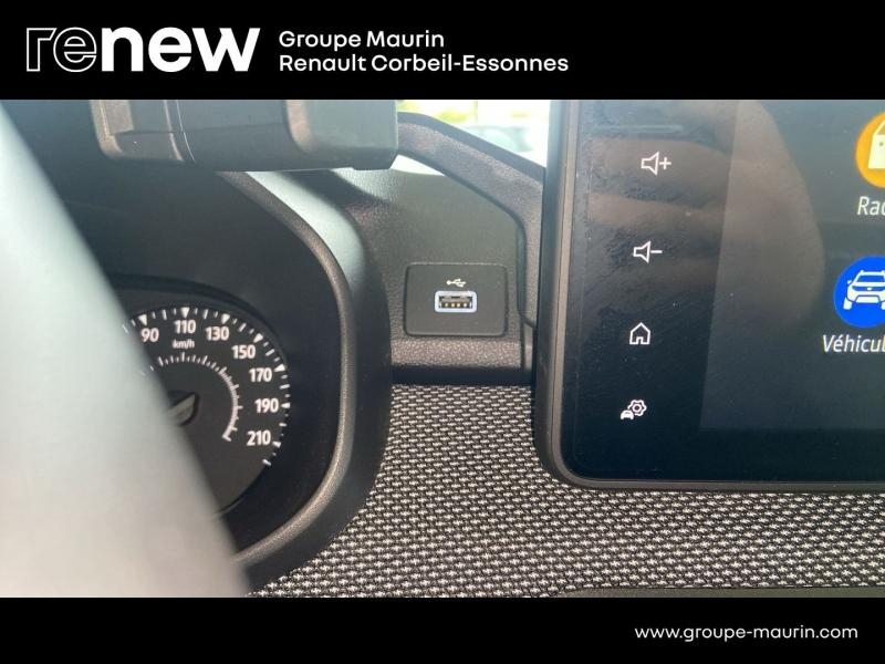 Photo 18 de l’annonce de DACIA Sandero d’occasion à vendre à CORBEIL-ESSONNES