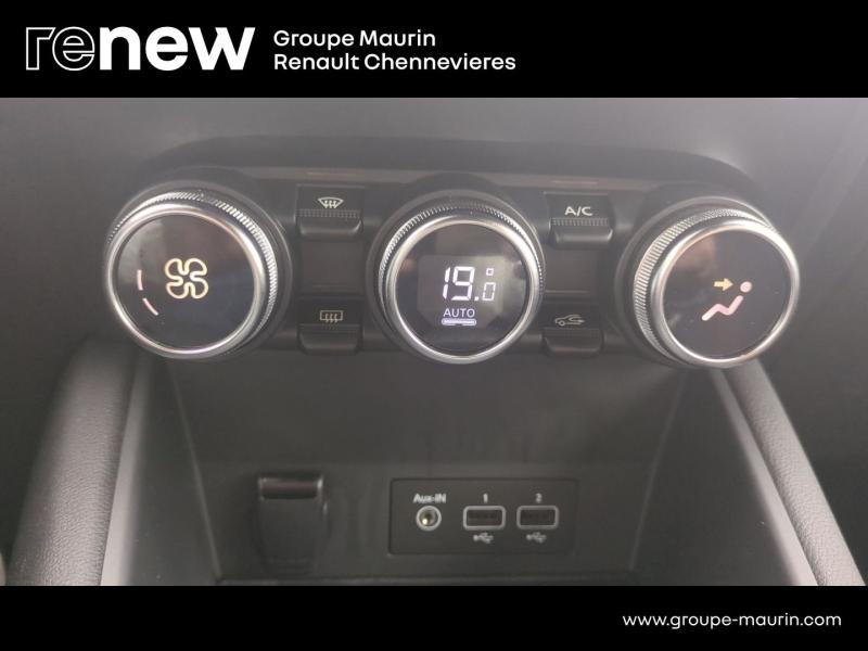 Photo 13 de l’annonce de RENAULT Captur d’occasion à vendre à CHENNEVIÈRES-SUR-MARNE