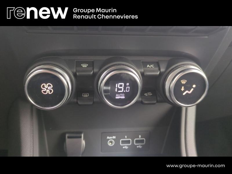 Photo 15 de l’annonce de RENAULT Captur d’occasion à vendre à CHENNEVIÈRES-SUR-MARNE