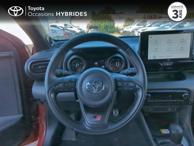 Photo 9 de l’annonce de TOYOTA Yaris d’occasion à vendre à NÎMES