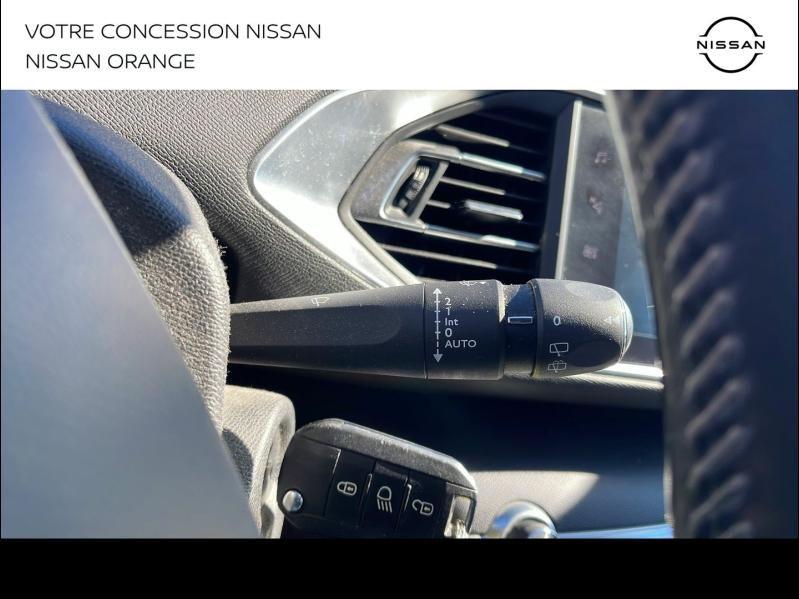 Photo 12 de l’annonce de PEUGEOT 308 d’occasion à vendre à ORANGE