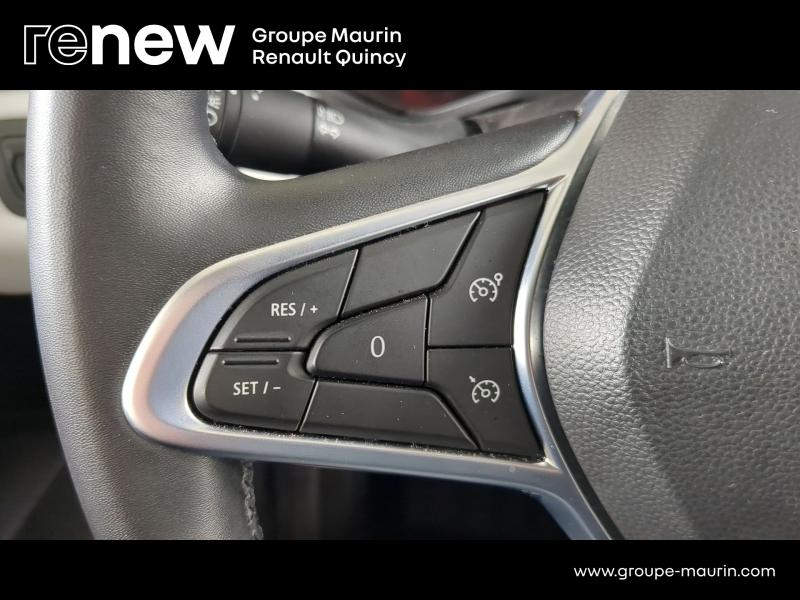 Photo 12 de l’annonce de RENAULT Clio d’occasion à vendre à QUINCY-SOUS-SÉNART