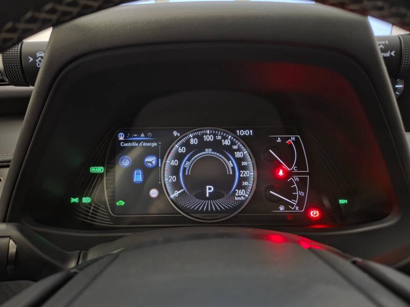 Photo 5 de l’annonce de LEXUS UX d’occasion à vendre à AUBIÈRE