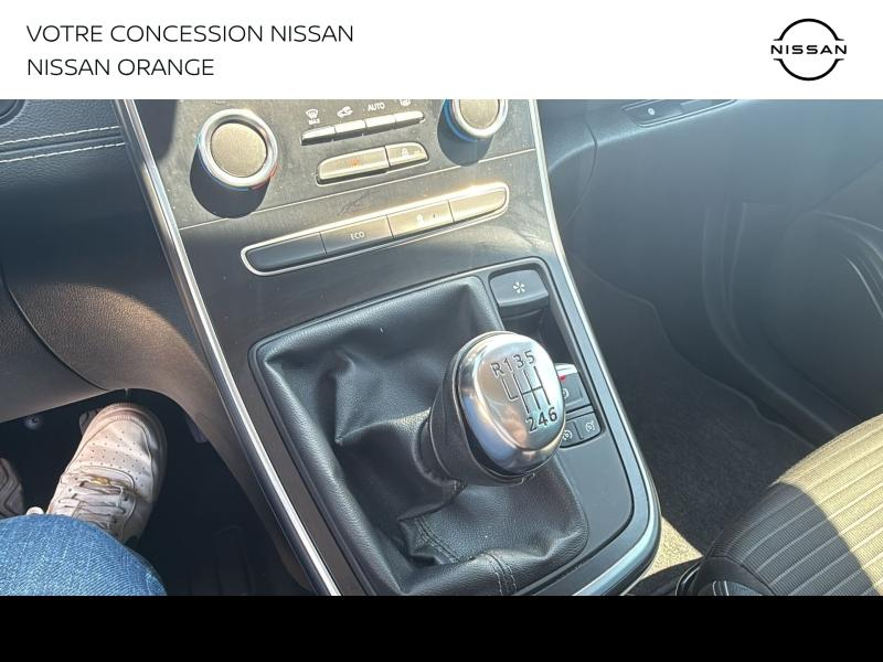 Photo 18 de l’annonce de RENAULT Scenic d’occasion à vendre à BOLLÈNE