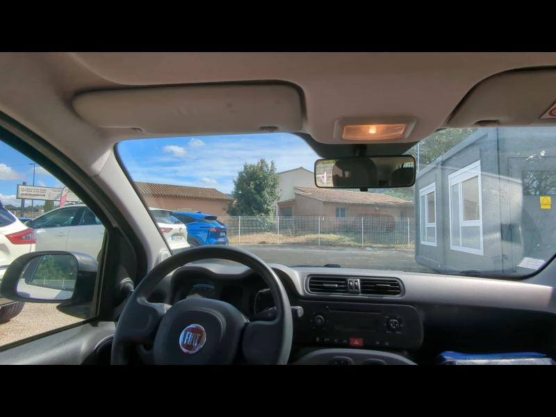 Photo 14 de l’annonce de FIAT Panda d’occasion à vendre à BOLLÈNE