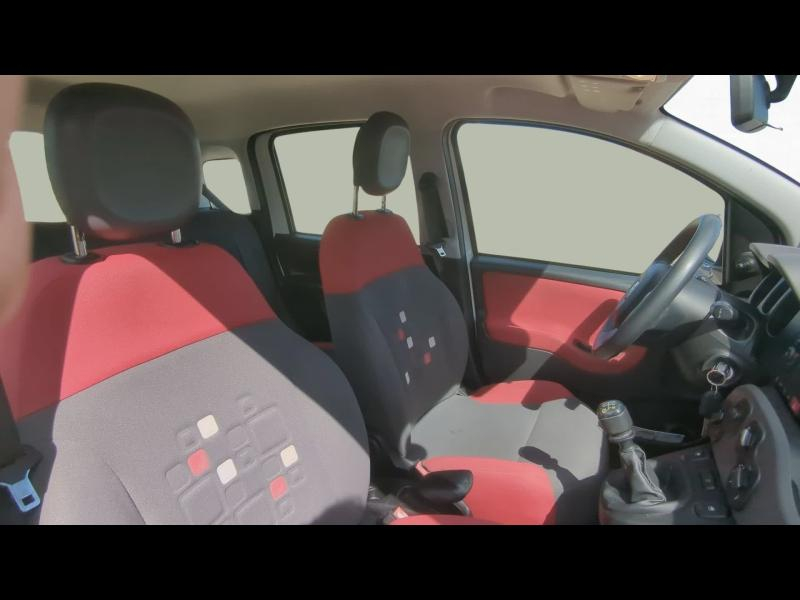 Photo 20 de l’annonce de FIAT Panda d’occasion à vendre à BOLLÈNE