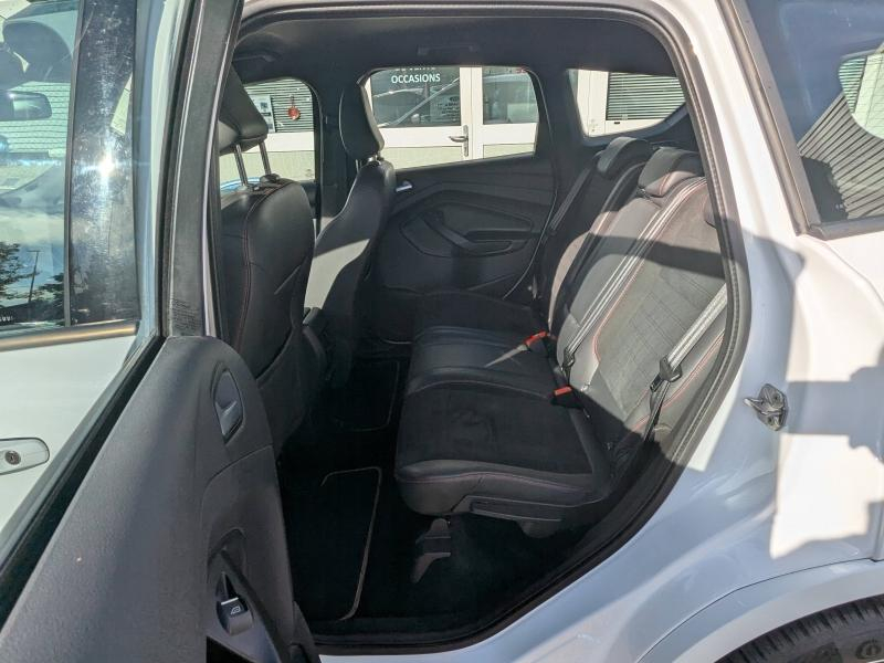 Photo 11 de l’annonce de FORD Kuga d’occasion à vendre à DRAGUIGNAN