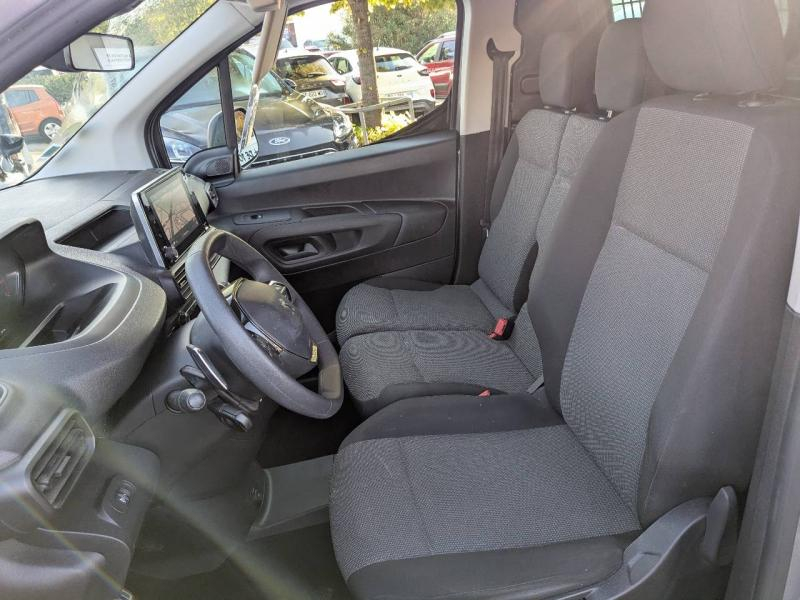 Photo 9 de l’annonce de PEUGEOT Partner d’occasion à vendre à MARSEILLE