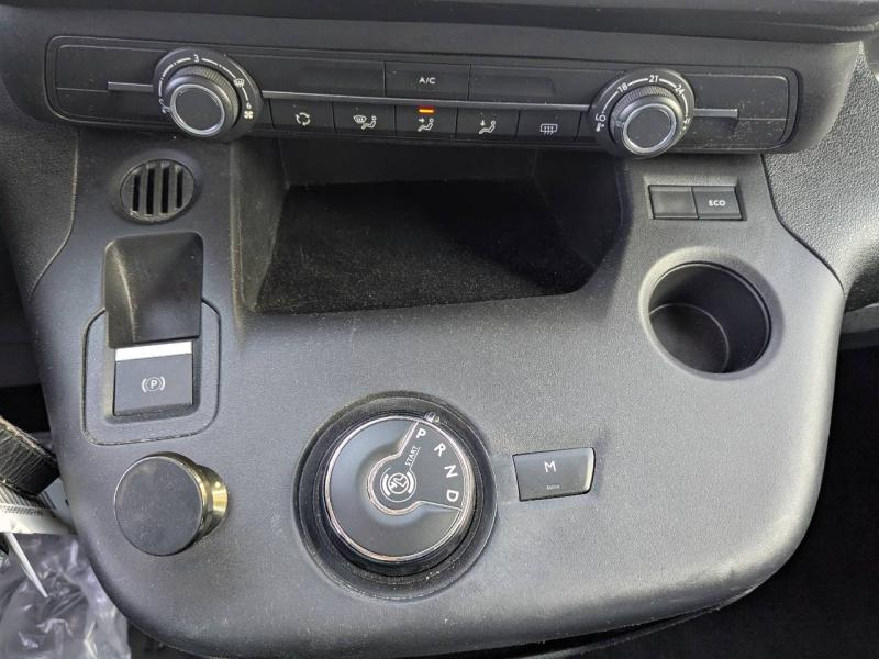 Photo 12 de l’annonce de PEUGEOT Partner d’occasion à vendre à MARSEILLE