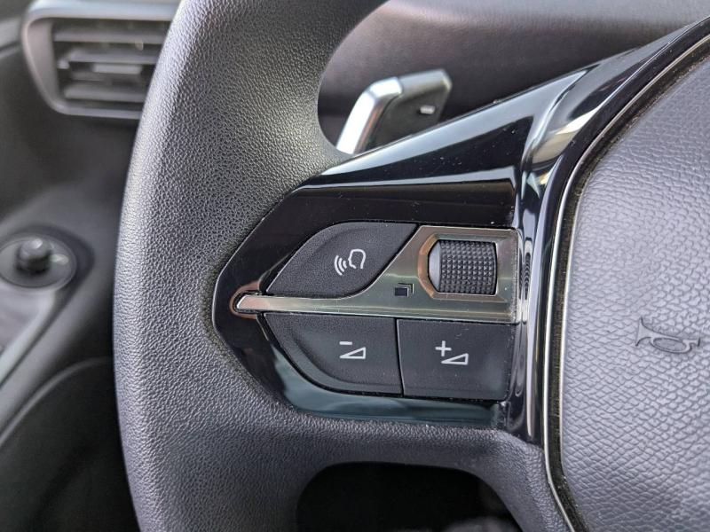 Photo 13 de l’annonce de PEUGEOT Partner d’occasion à vendre à MARSEILLE