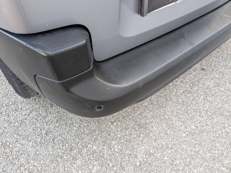 Photo 18 de l’annonce de PEUGEOT Partner d’occasion à vendre à MARSEILLE