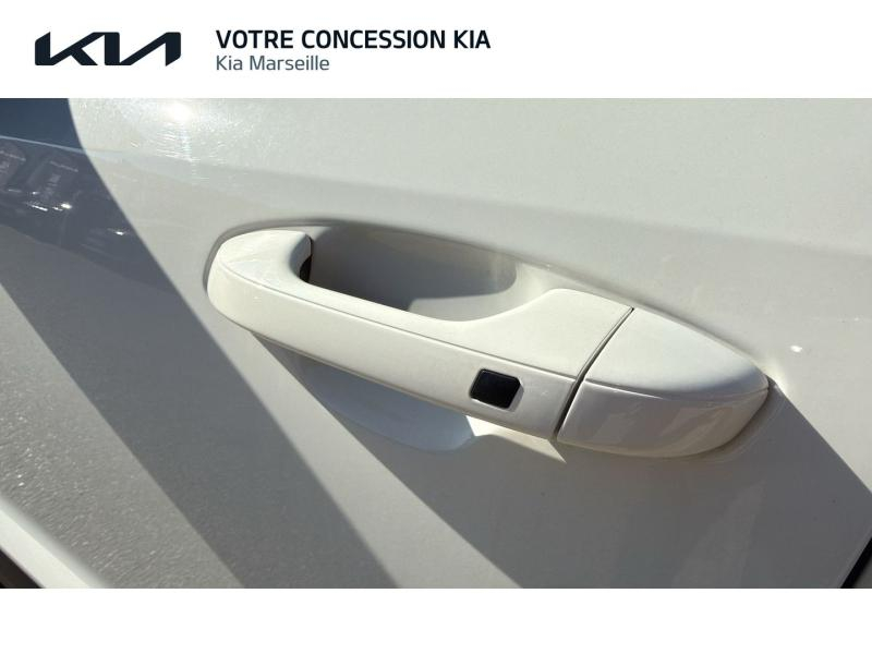 Photo 16 de l’annonce de KIA Niro d’occasion à vendre à MARSEILLE
