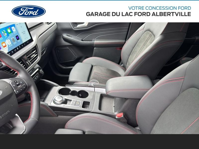 Photo 17 de l’annonce de FORD Kuga d’occasion à vendre à ALBERTVILLE