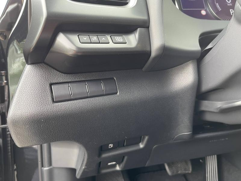 Photo 11 de l’annonce de LEXUS UX d’occasion à vendre à MONTFAVET