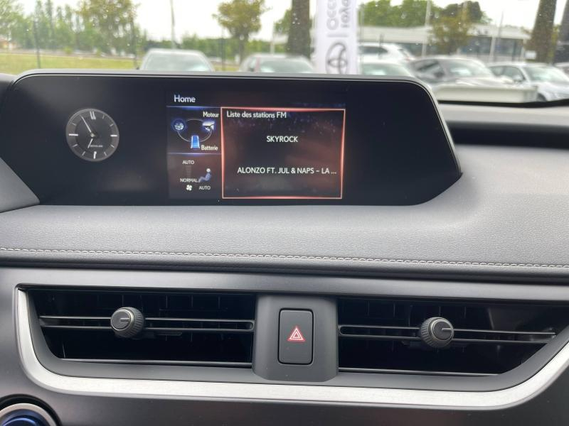 Photo 20 de l’annonce de LEXUS UX d’occasion à vendre à MONTFAVET