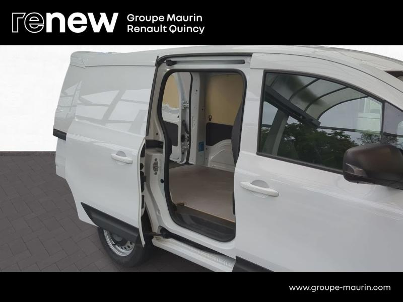 Photo 10 de l’annonce de RENAULT Kangoo Van d’occasion à vendre à QUINCY-SOUS-SÉNART