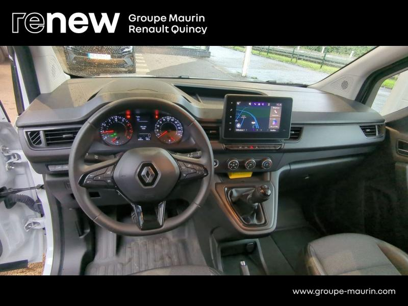 Photo 13 de l’annonce de RENAULT Kangoo Van d’occasion à vendre à QUINCY-SOUS-SÉNART
