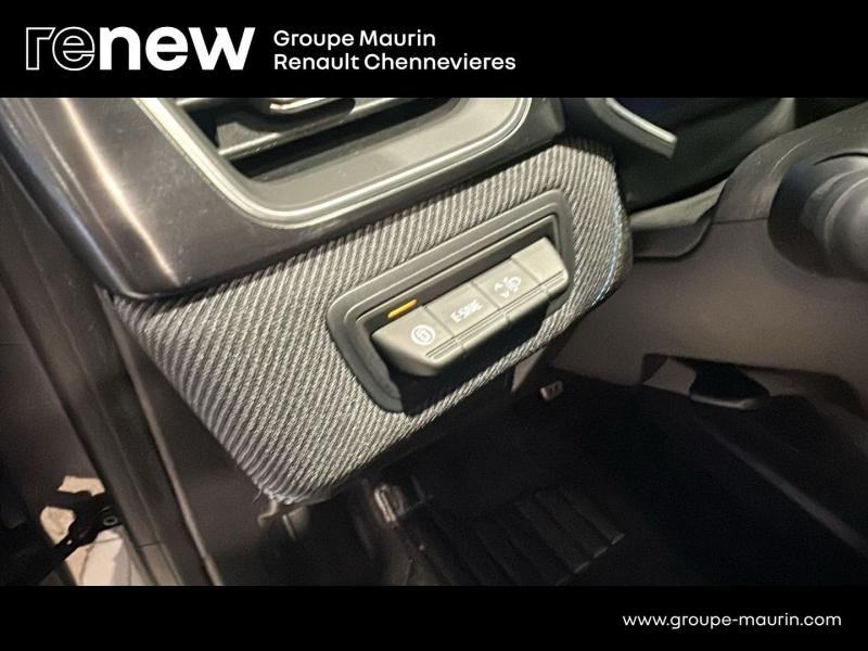 Photo 17 de l’annonce de RENAULT Captur d’occasion à vendre à CHENNEVIÈRES-SUR-MARNE