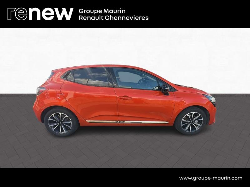 Photo 17 de l’annonce de RENAULT Clio d’occasion à vendre à CHENNEVIÈRES-SUR-MARNE
