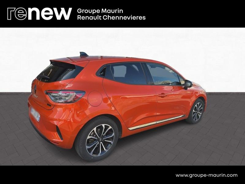 Photo 19 de l’annonce de RENAULT Clio d’occasion à vendre à CHENNEVIÈRES-SUR-MARNE