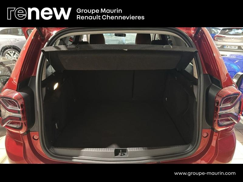 Photo 13 de l’annonce de DACIA Duster d’occasion à vendre à CHENNEVIÈRES-SUR-MARNE