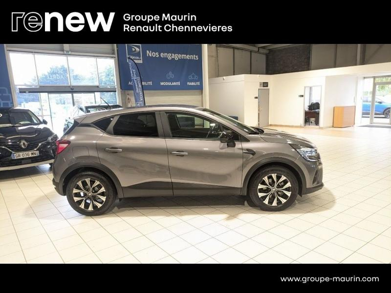 Photo 5 de l’annonce de RENAULT Captur d’occasion à vendre à CHENNEVIÈRES-SUR-MARNE