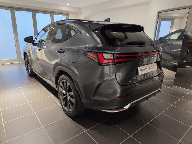 Photo 4 de l’annonce de LEXUS NX d’occasion à vendre à AUBIÈRE