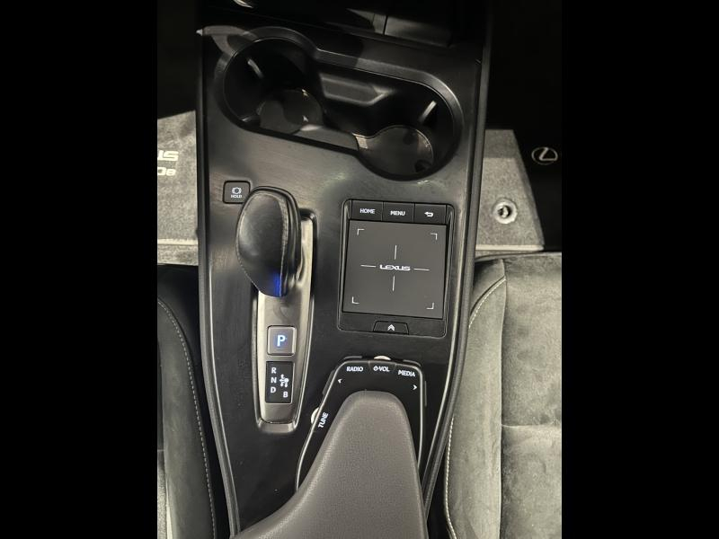 Photo 14 de l’annonce de LEXUS UX d’occasion à vendre à LATTES
