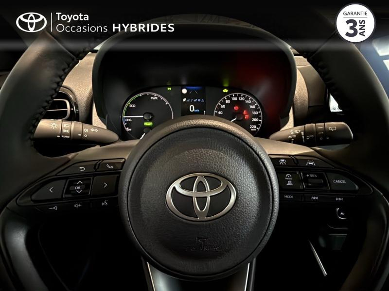 Photo 13 de l’annonce de TOYOTA Yaris d’occasion à vendre à NÎMES