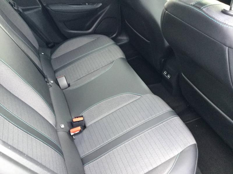 group.seo.links.detann.title Photo 16 de l’annonce de PEUGEOT 208 d’occasion à vendre à AVIGNON