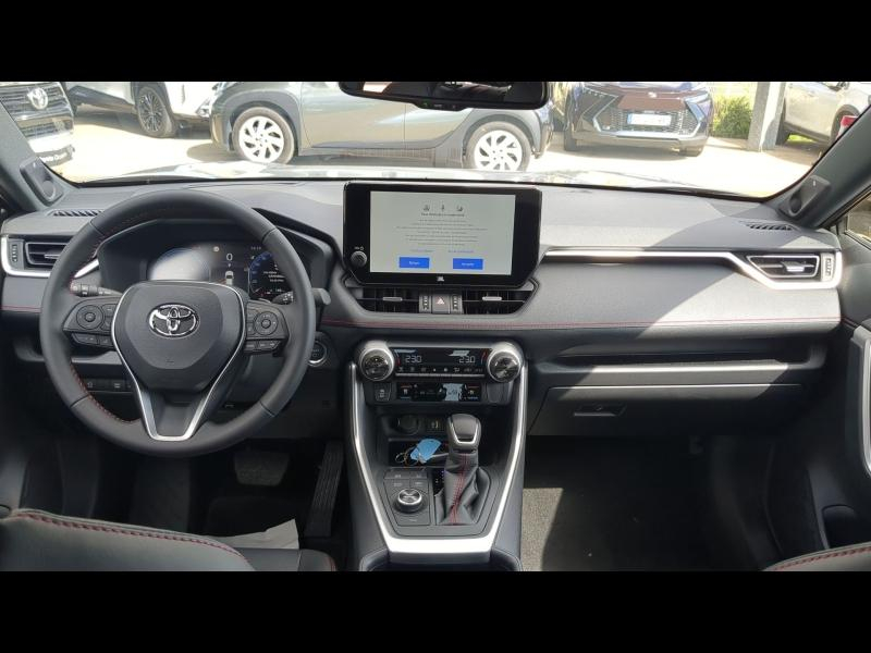 Photo 16 de l’annonce de TOYOTA RAV4 d’occasion à vendre à ARLES