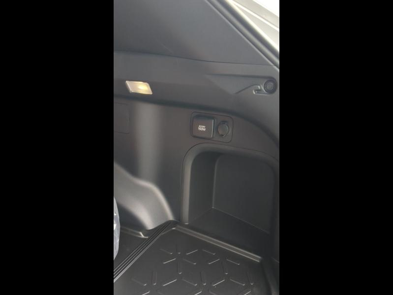 Photo 17 de l’annonce de TOYOTA RAV4 d’occasion à vendre à ARLES