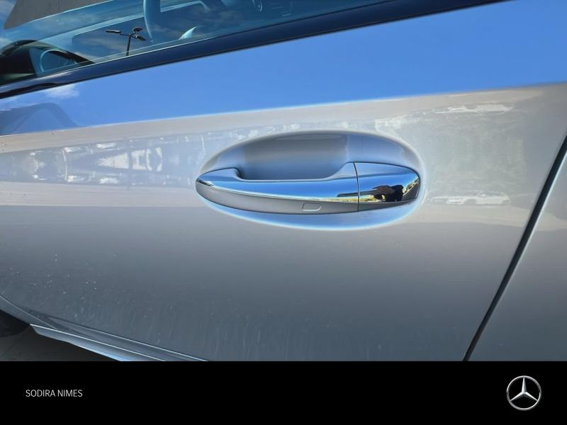 Photo 8 de l’annonce de MERCEDES-BENZ Classe A d’occasion à vendre à NIMES
