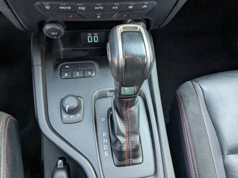 Photo 12 de l’annonce de FORD Ranger VUL d’occasion à vendre à MARSEILLE