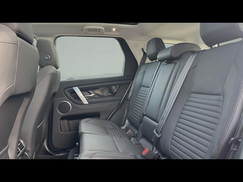 Photo 13 de l’annonce de LAND-ROVER Discovery Sport d’occasion à vendre à Marseille