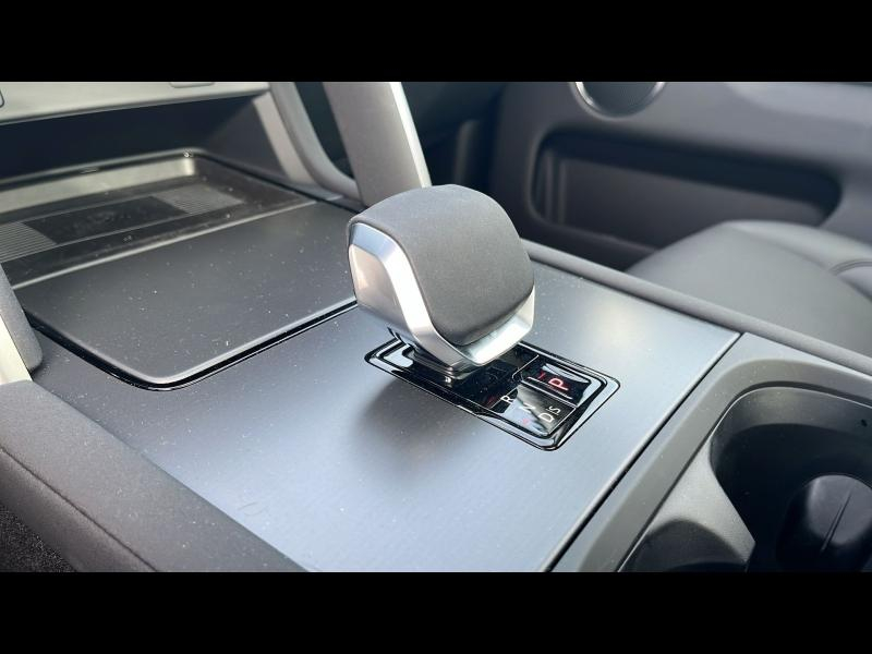 Photo 20 de l’annonce de LAND-ROVER Discovery Sport d’occasion à vendre à Marseille