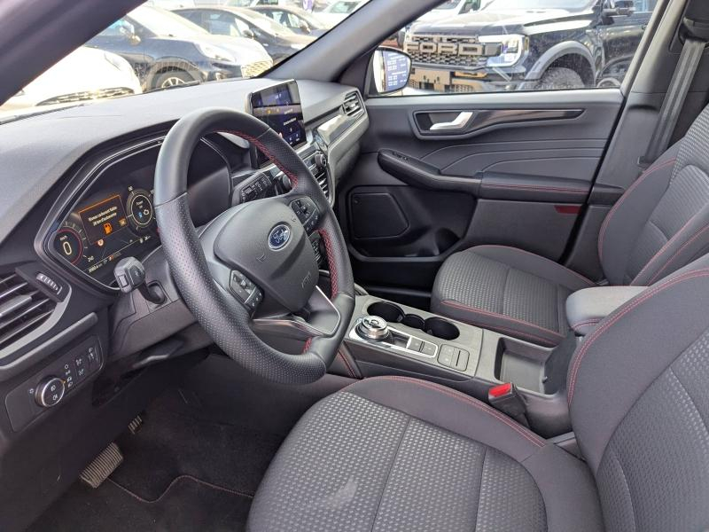 Photo 9 de l’annonce de FORD Kuga d’occasion à vendre à AVIGNON