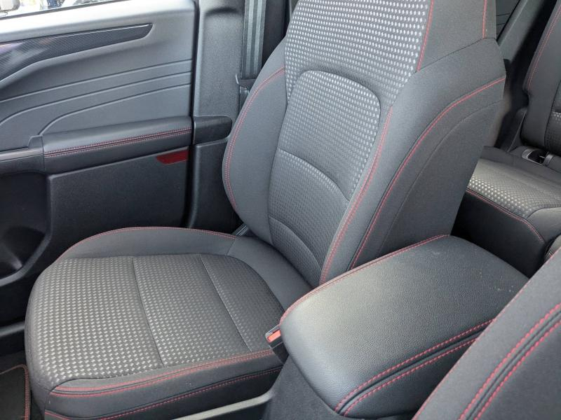 Photo 18 de l’annonce de FORD Kuga d’occasion à vendre à AVIGNON