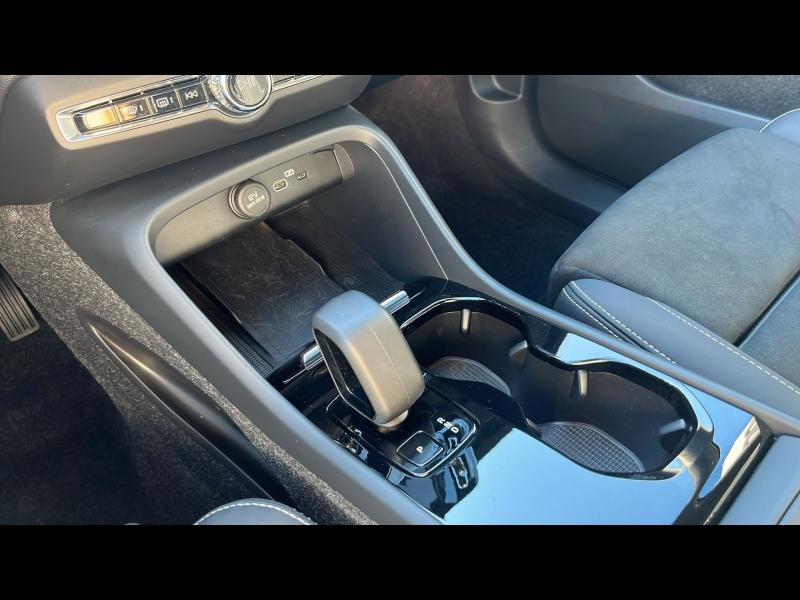 Photo 16 de l’annonce de VOLVO XC40 d’occasion à vendre à TOULON