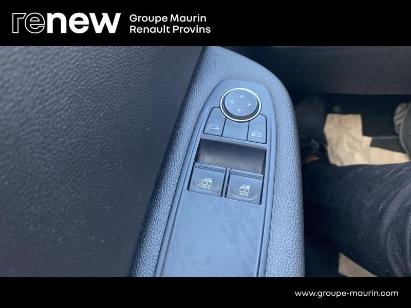 Photo 19 de l’annonce de RENAULT Clio d’occasion à vendre à PROVINS
